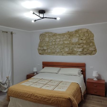Casa Vacanza "Marinella" Sulmona Exterior foto